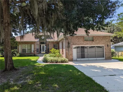 2433 N Lakefront Dr, Hernando, FL 34442