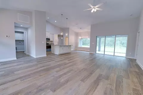 225 W National St, Hernando, FL 34442 photo 5