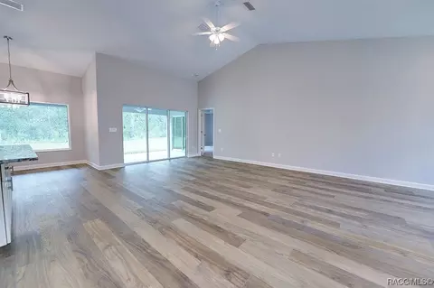 225 W National St, Hernando, FL 34442 photo 6