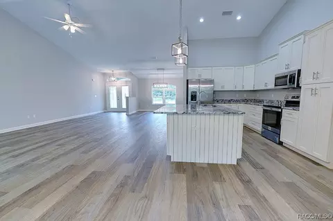 225 W National St, Hernando, FL 34442 photo 12