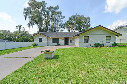6344 E Peach St, Inverness, FL 34452