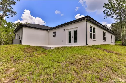 1898 E Monopoly Loop, Inverness, FL 34453 photo 4