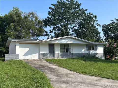 22 S Desoto St, Beverly Hills, FL 34465