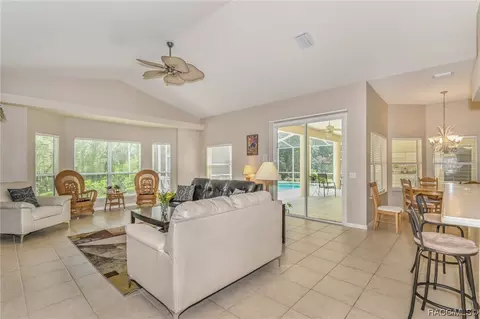 265 W Liberty St, Hernando, FL 34442 photo 14