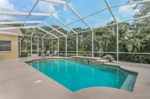 265 W Liberty St, Hernando, FL 34442 photo 5