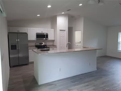 8504 E Hampton Point Rd, Inverness, FL 34450 photo 6