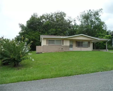 73 S Jefferson St, Beverly Hills, FL 34465
