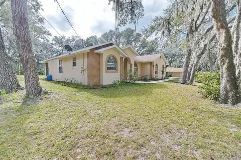 138 W Olympia St, Hernando, FL 34442 photo 4