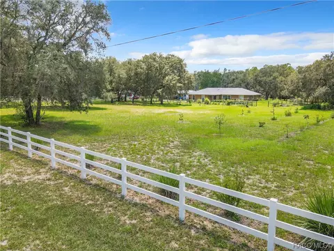 7642 N Nature Trl, Hernando, FL 34442