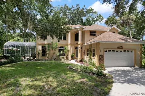 26 Rivertrail Dr, Inglis, FL 34449
