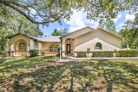 629 N Fresno Ave, Hernando, FL 34442