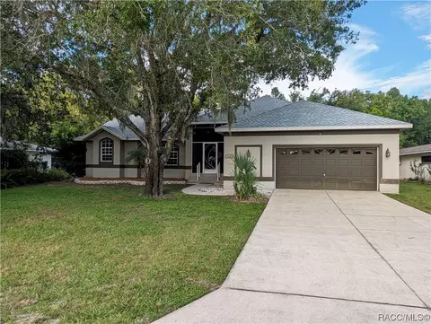1015 SE 5th Ave, Crystal River, FL 34429