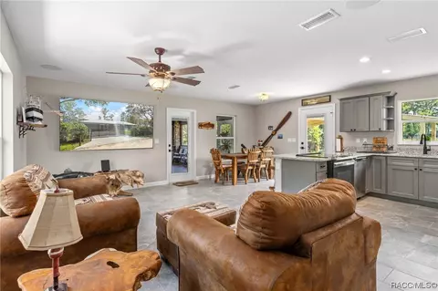 4482 E Islet Ct, Hernando, FL 34442 photo 7