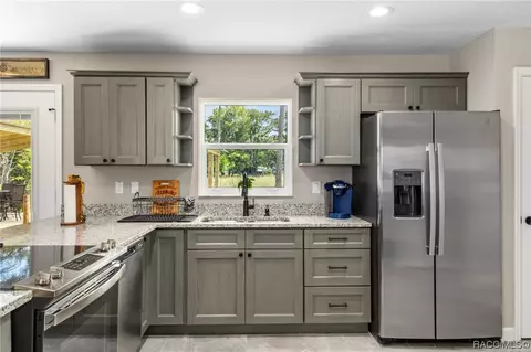 4482 E Islet Ct, Hernando, FL 34442 photo 11