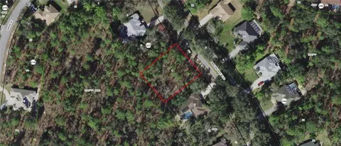 50 Oak Village Blvd S, Homosassa, FL 34446