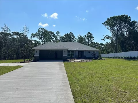4819 N Elkcam Blvd, Beverly Hills, FL 34465