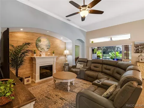 985 W Silver Meadow Loop, Hernando, FL 34442 photo 6