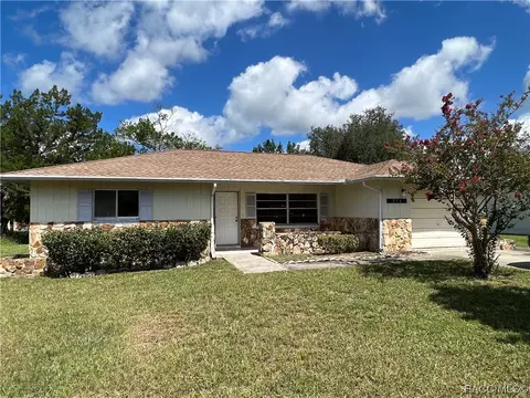 216 S Lincoln Ave, Beverly Hills, FL 34465