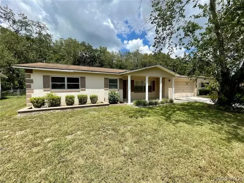 324 S Washington St, Beverly Hills, FL 34465