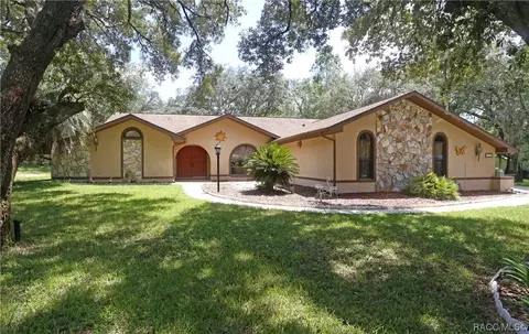 306 W Keller St, Hernando, FL 34442