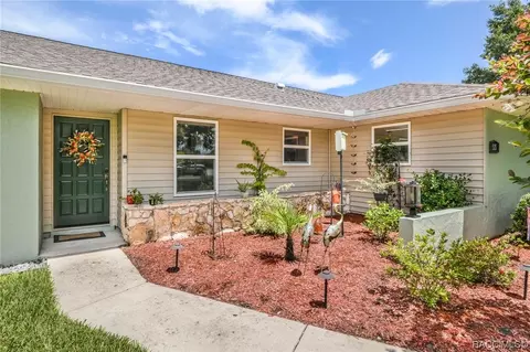 535 E Falconry Ct, Hernando, FL 34442 photo 12