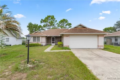 3944 N Blazingstar Way, Beverly Hills, FL 34465