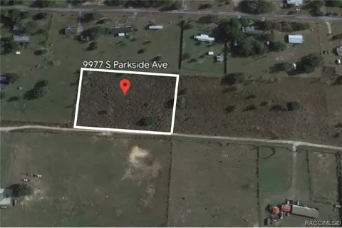 9977 S Parkside Ave, Floral City, FL 34436