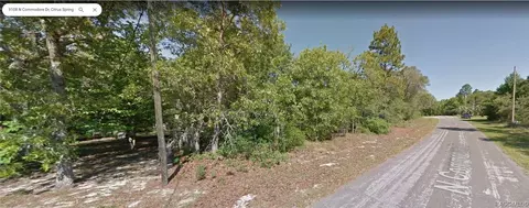 9108 N Commodore Dr, Citrus Springs, FL 34434
