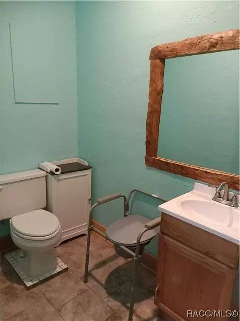 171 E Cason Blvd, Inglis, FL 34449 photo 18