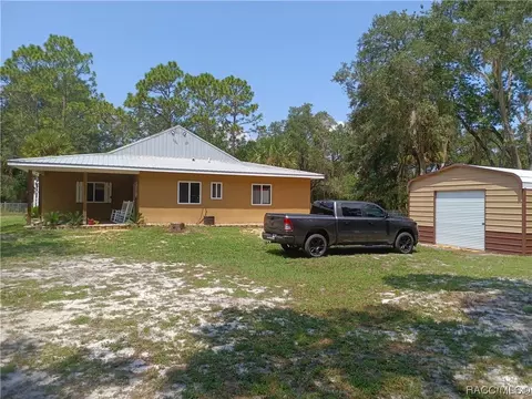 171 E Cason Blvd, Inglis, FL 34449 photo 2