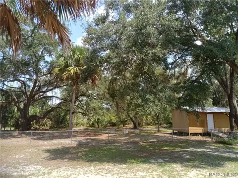 171 E Cason Blvd, Inglis, FL 34449 photo 8