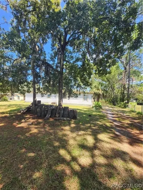 7009 S Sonata Ave, Homosassa, FL 34446