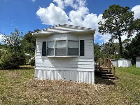2530 N Lantern Ter, Hernando, FL 34442 photo 2