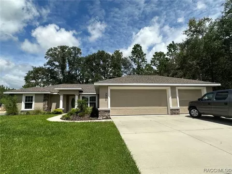 3955 W Tropic Ln, Citrus Springs, FL 34433