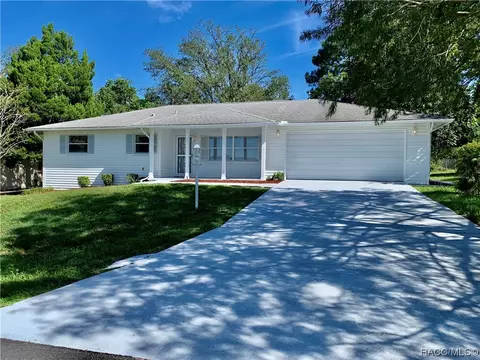15 Meadowdale St, Beverly Hills, FL 34465