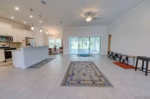 2584 E Farewell Path, Hernando, FL 34442 photo 7