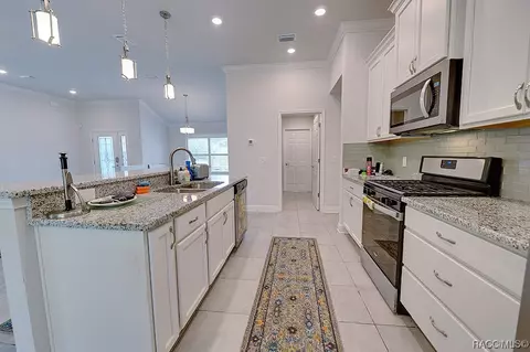 2584 E Farewell Path, Hernando, FL 34442 photo 13