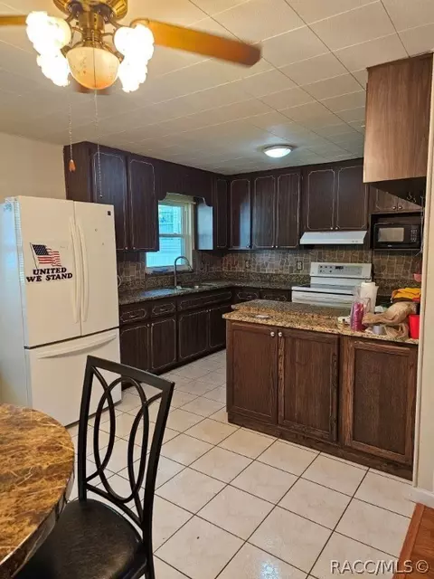 3515 E Flying Arrow Path, Hernando, FL 34442 photo 4