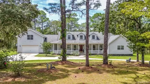 9104 S Brittany Path, Inverness, FL 34452