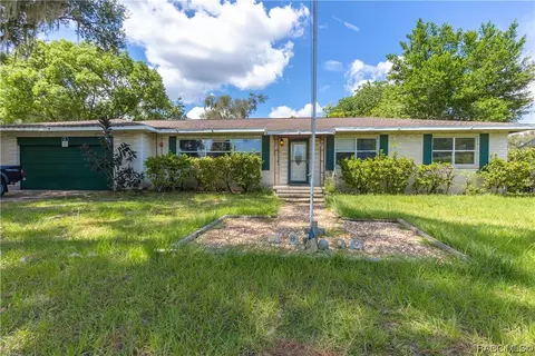 306 S Park Ave, Inverness, FL 34452