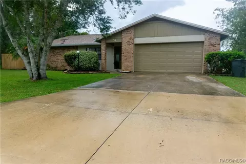 51 Pershing Ln, Palm Coast, FL 32164