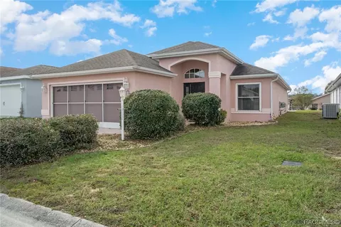 10464 S Clint Loop, Floral City, FL 34436