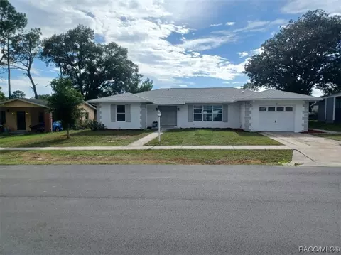 9210 N Lennox Ter, Citrus Springs, FL 34434