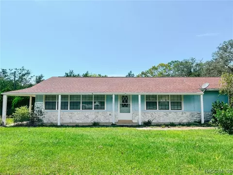300 S Inglis Ave, Inglis, FL 34449