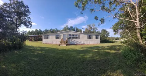 5159 W Disney Ln, Dunnellon, FL 34433