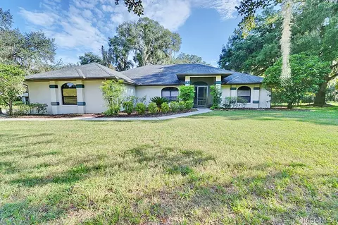 9274 E Sweetwater Dr, Inverness, FL 34450