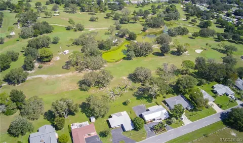 8905 E Sandpiper Dr, Inverness, FL 34450