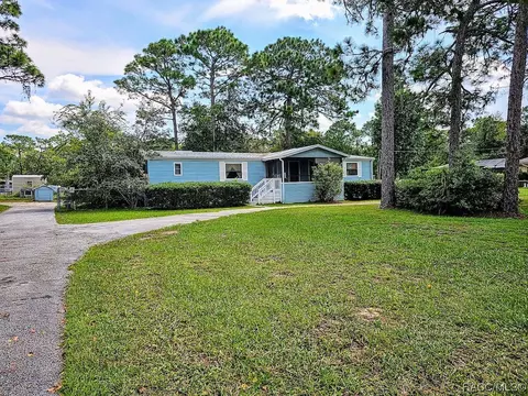 5663 S Ocelot Pt, Homosassa, FL 34446