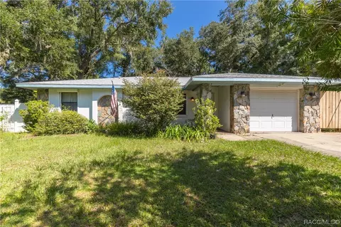 11629 W Indian Cir, Crystal River, FL 34428