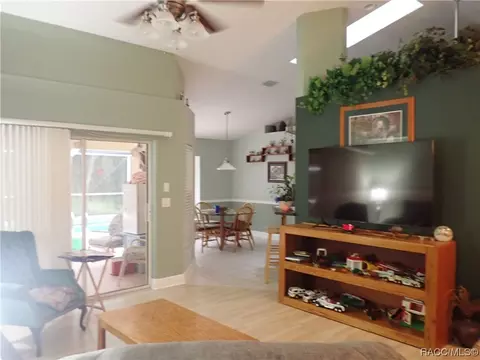 1283 E Rockefeller Ln, Hernando, FL 34442 photo 7